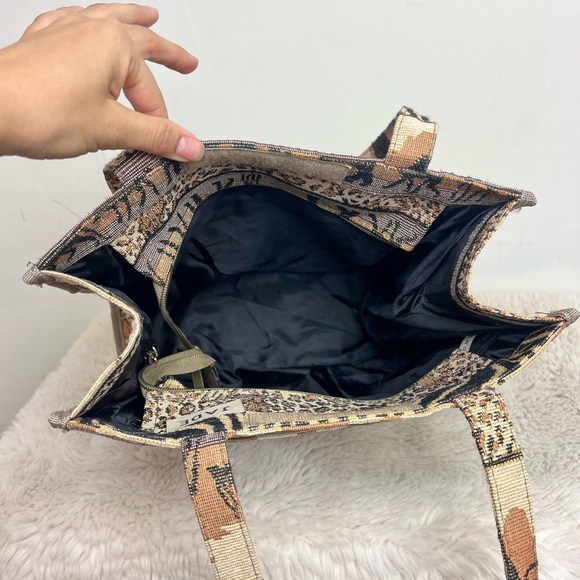 🦒Vintage Jade African safari inspired animal print tapestry tote bag - Picture 7 of 12